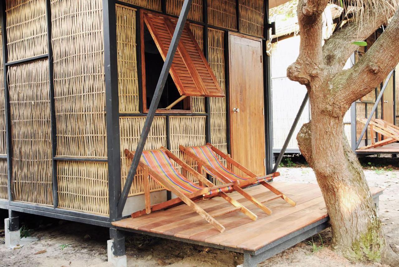 Little Hut Hotel Koh Phayam Exterior photo