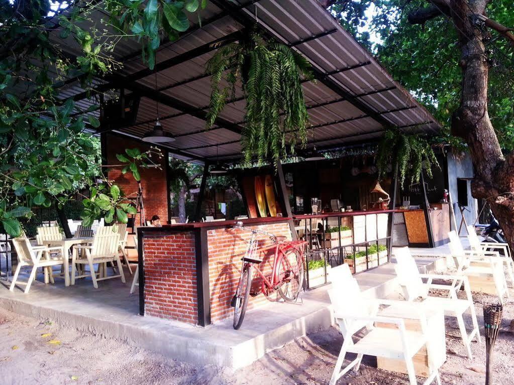 Little Hut Hotel Koh Phayam Exterior photo